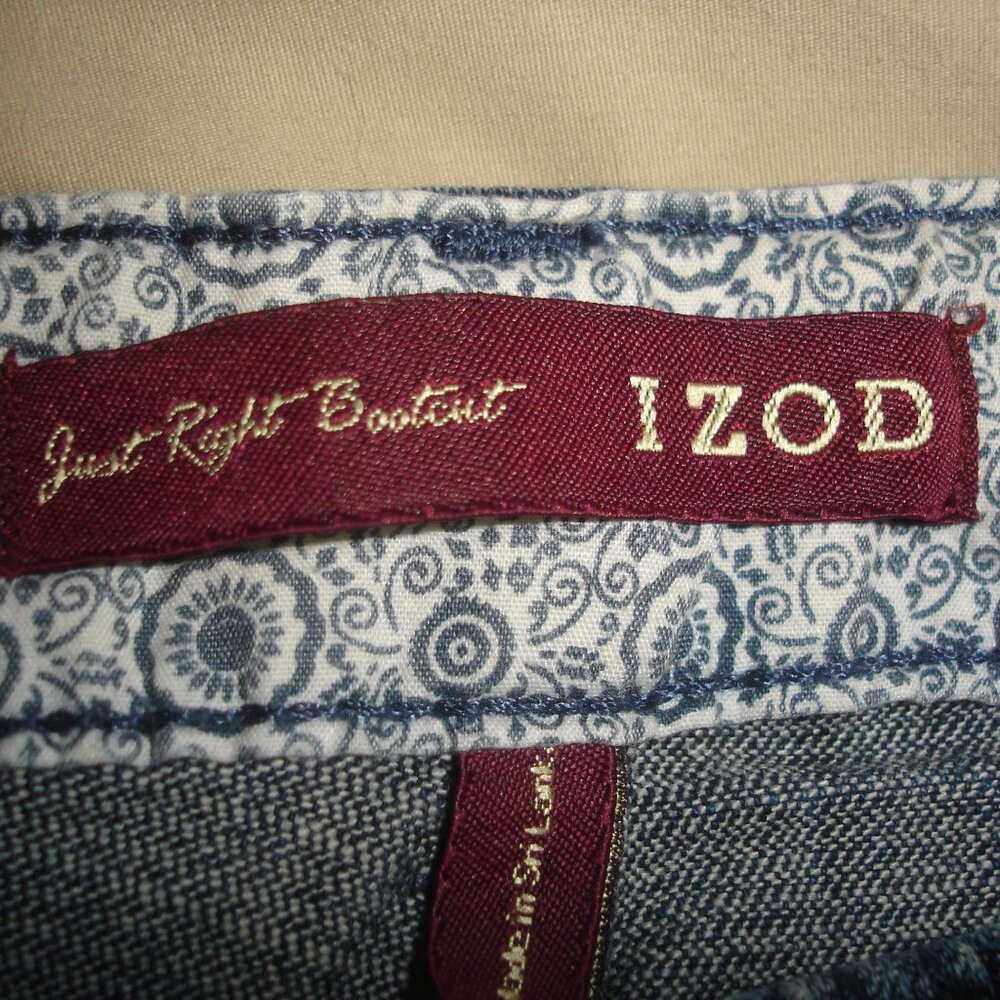 WOMENS IZOD JUST RIGHT BOOTCUT JEANS SIZE 8 BLUE